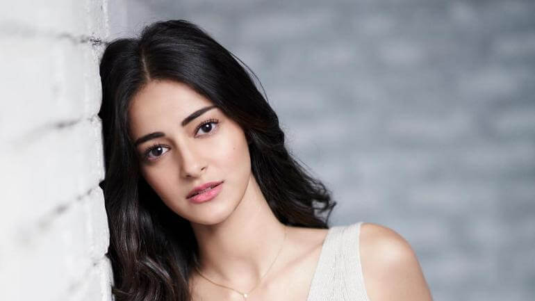 Ananya Pandey Wiki, Age, Height, Weight, Family, Career, Boyfriend, Biography & Images